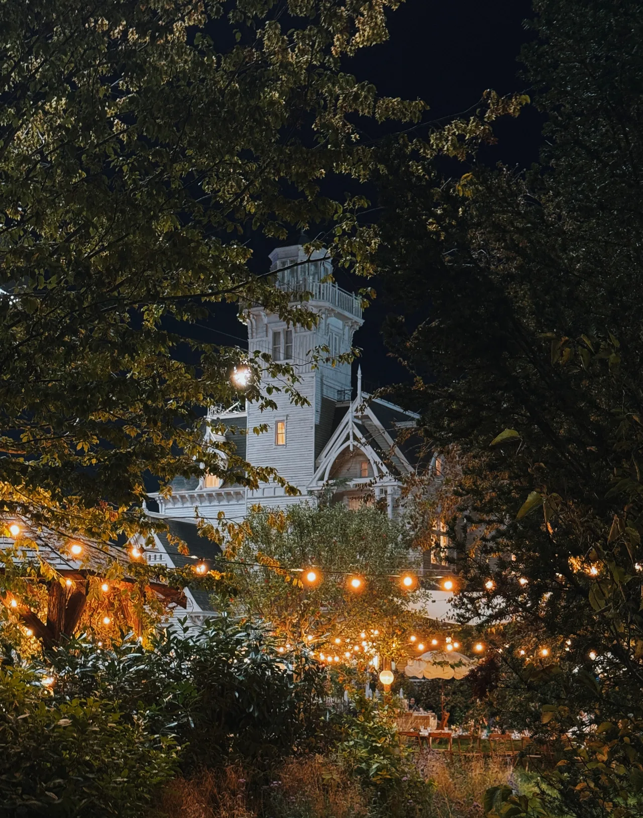 Nicole Kidman’s carousel offers a glimpse of the iconic Owens house