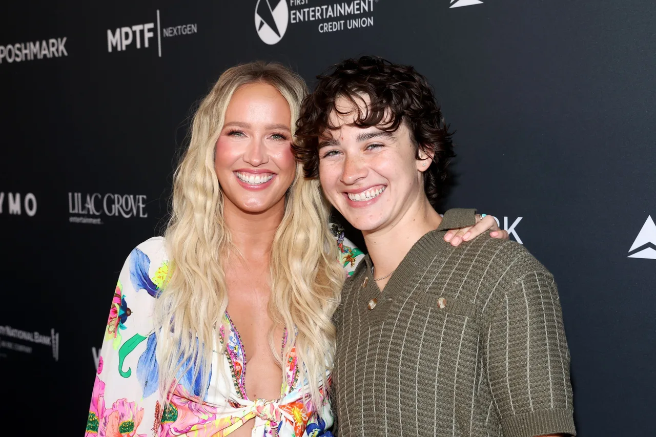 Anna Camp says Jade Whipkey 'accepts and loves me' for who she is
