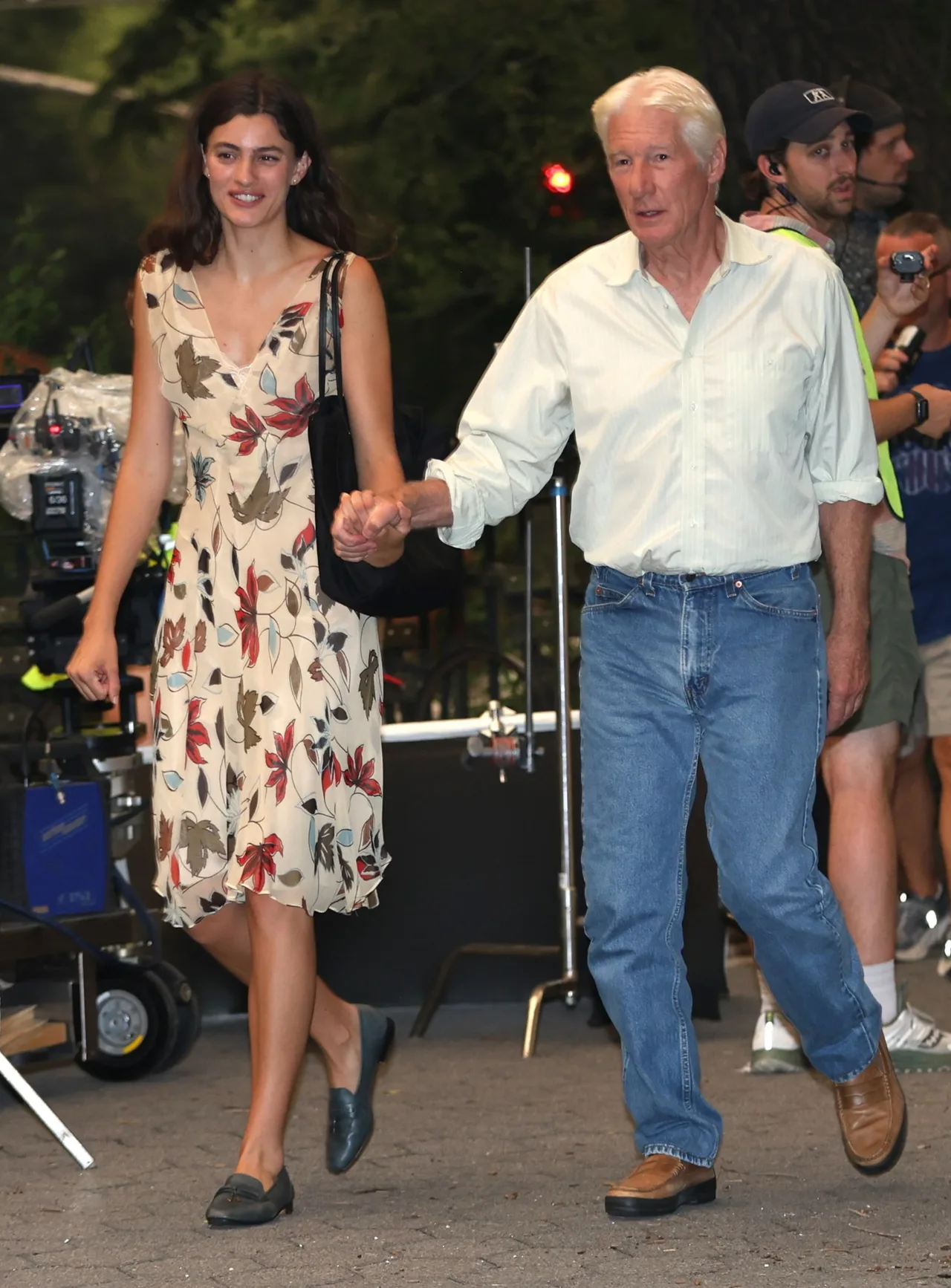 Richard Gere and Diana Silvers hold hands while filming romantic scenes for 'Asymmetry'