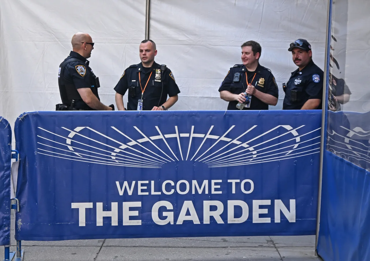 Police tighten security outside Taylor Swift and Travis Kelce's wedding venue