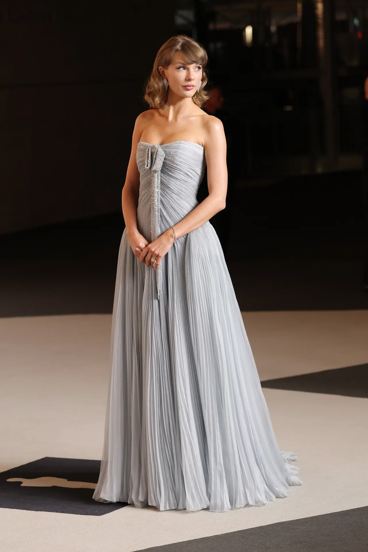 Taylor Swift becomes the Belle of the ball at first Academy of Museum Gala