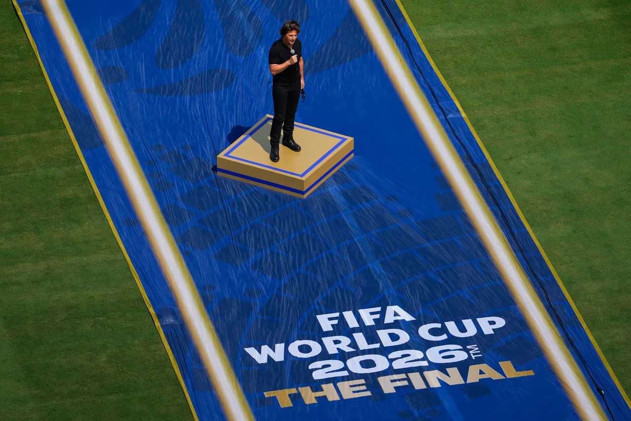 Tom Cruise reminds why football unites the world in moving FIFA speech