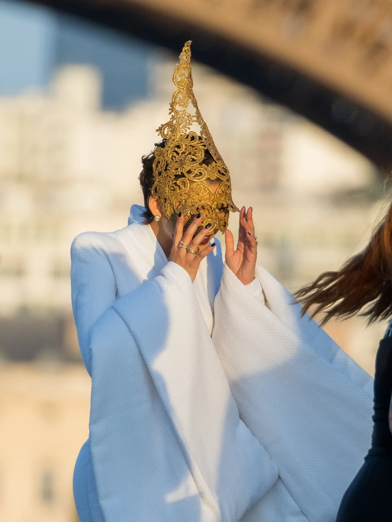 Zendaya turned her vintage mask into the ultimate movie crossover