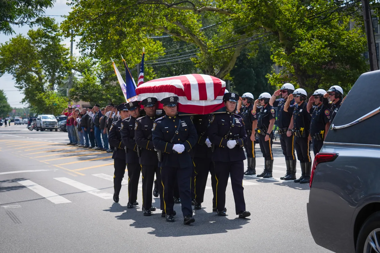 A hero's sendoff