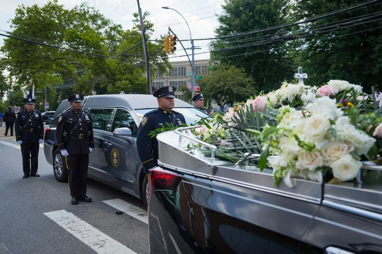 Final goodbye surrounded by faith and honor