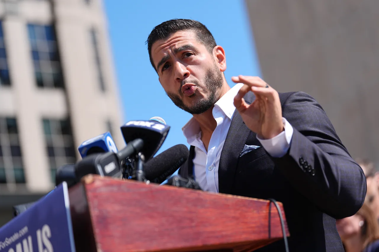 El-Sayed fires back with Oval Office jab