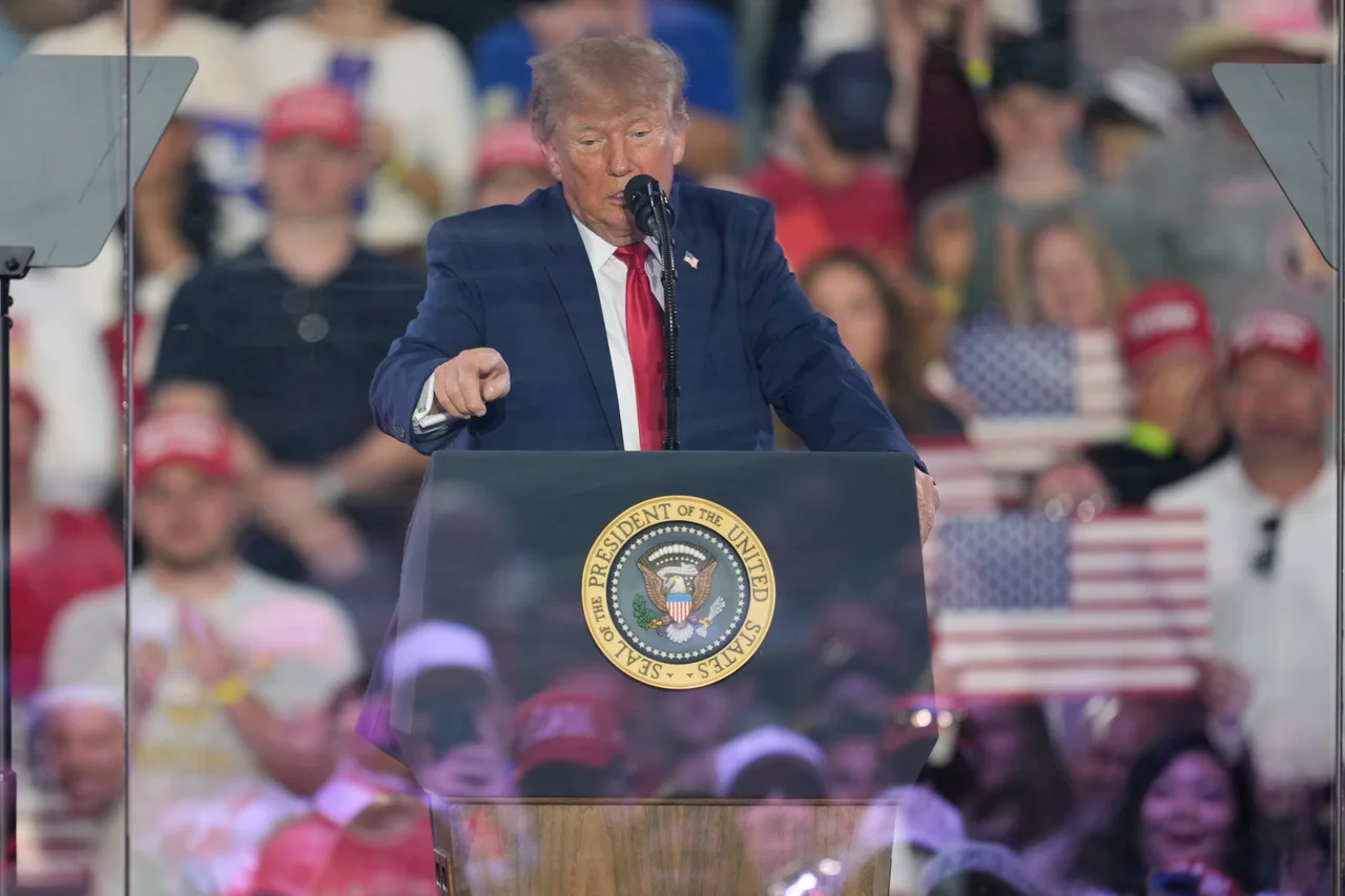 Omar's lawyers challenge search as Trump demands her resignation
