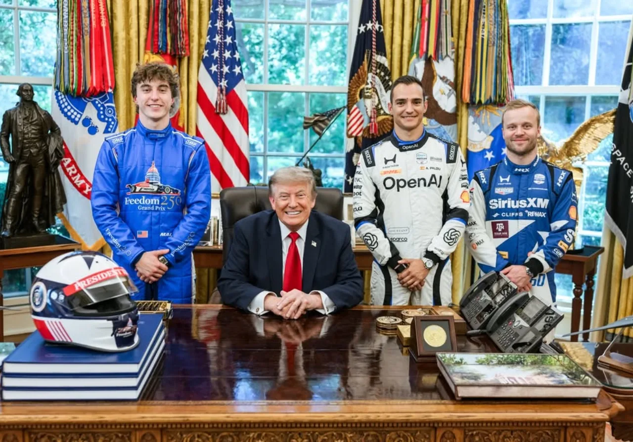 Racers visit the Oval Office