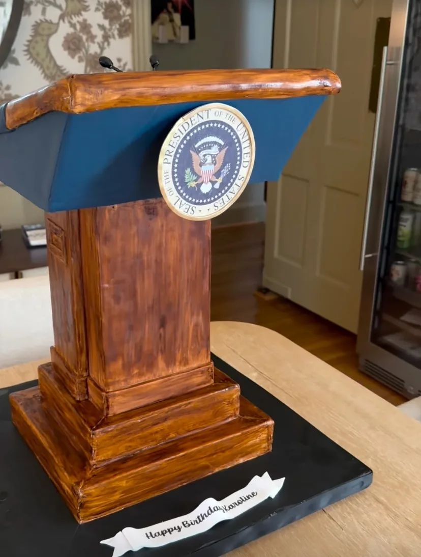 A presidential podium, but this time it's cake