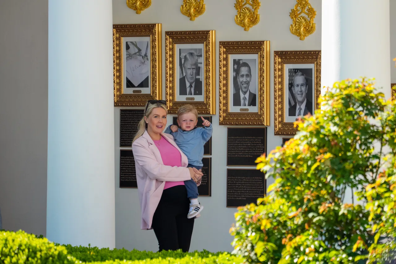 Leavitt becomes the first press secretary to give birth while serving