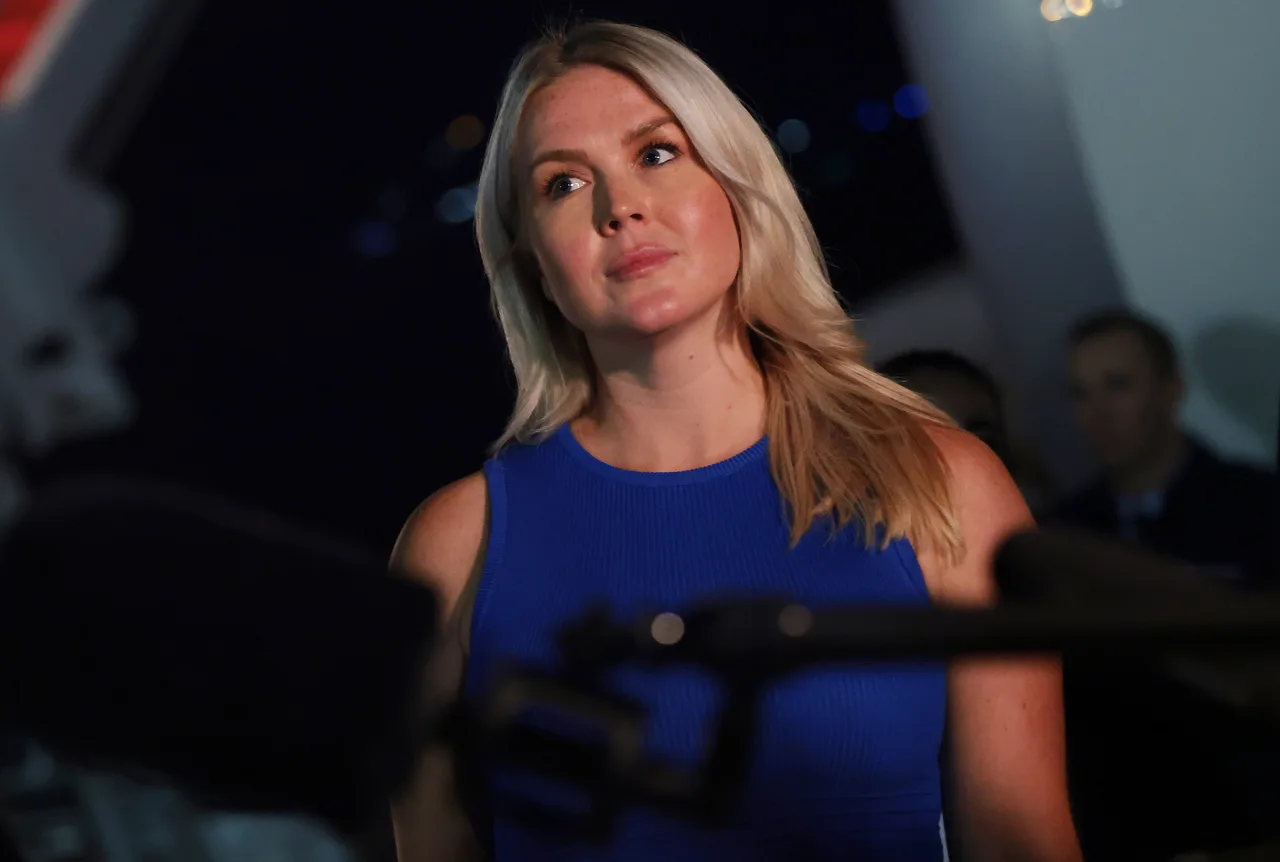 Karoline Leavitt stuns in vivid blue