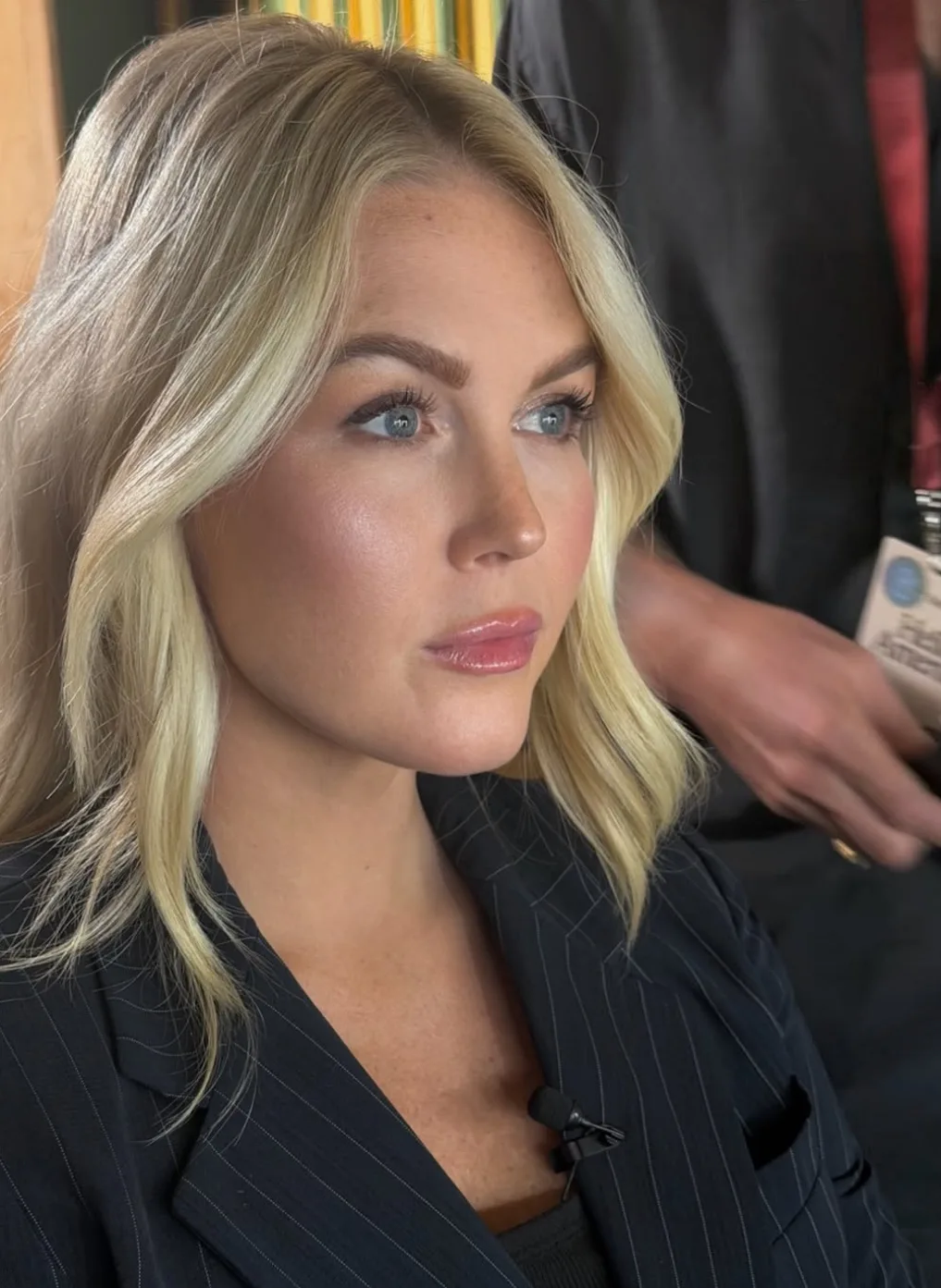 A glimpse inside Leavitt's glam session