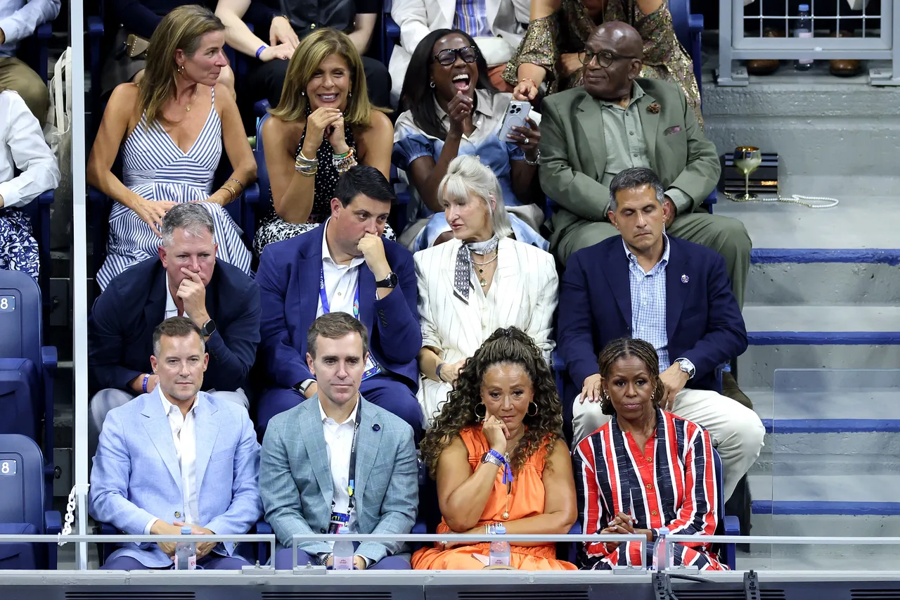 Michelle mingles with familiar faces at US Open