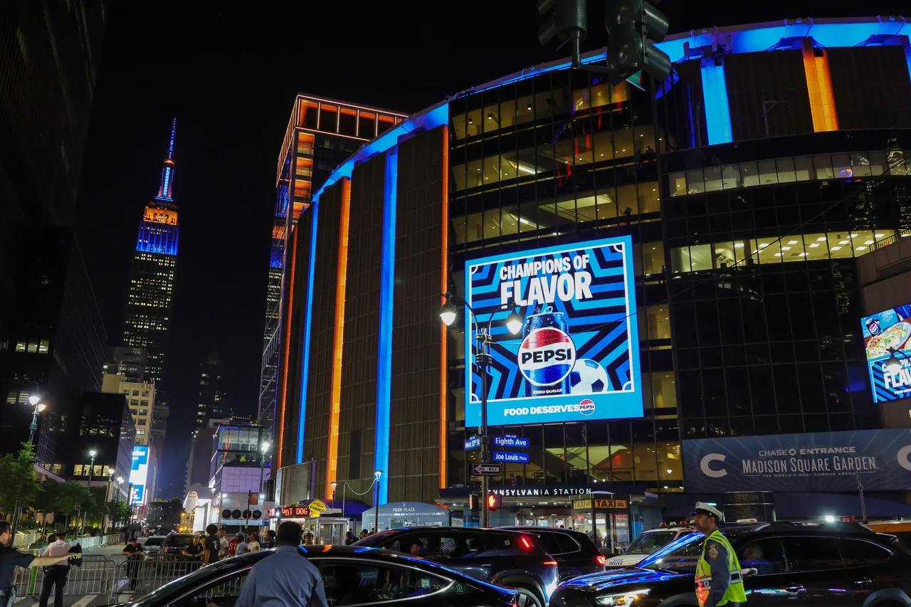 MSG ticket prices soar past $9,000