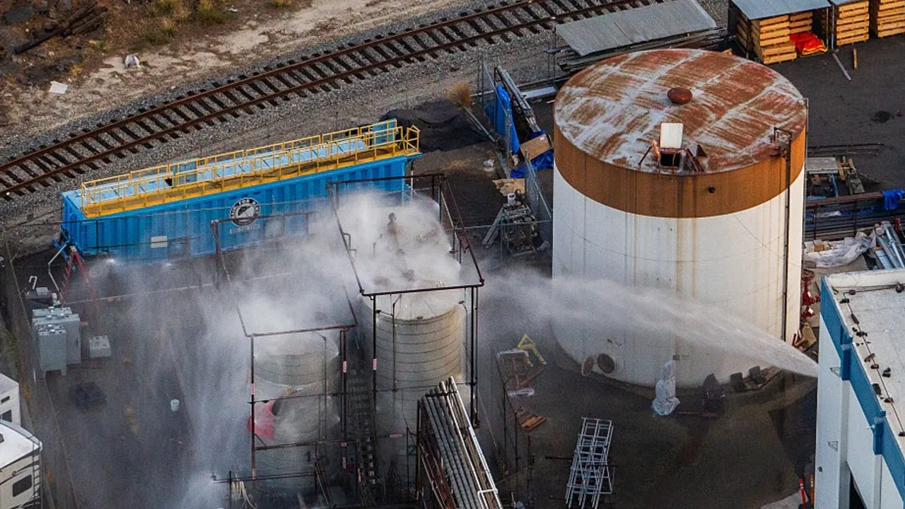 Photos capture apocalyptic scenes after California chemical tank crisis threatened to displace 50,000 residents