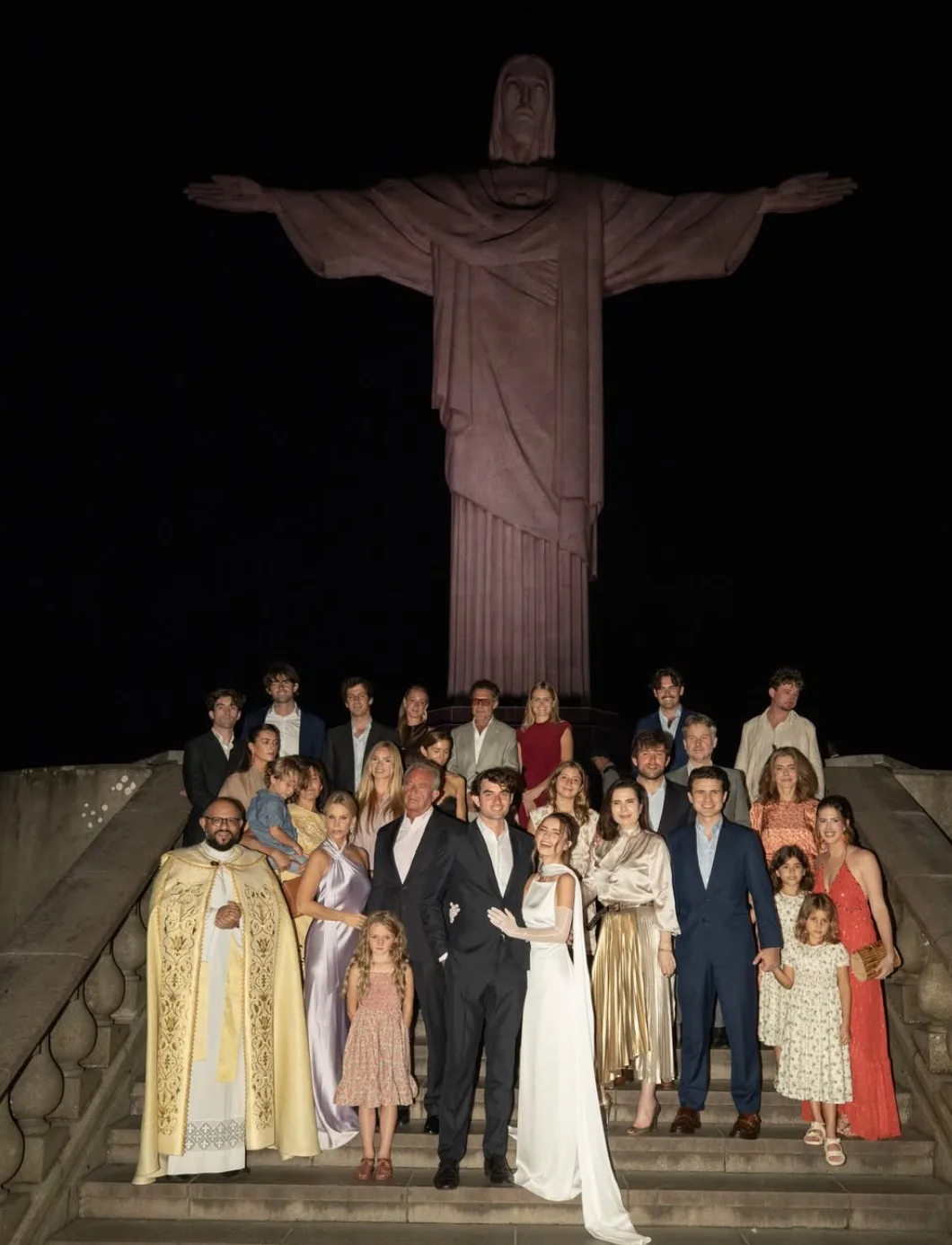 A spectacular family gathering beneath Christ the Redeemer