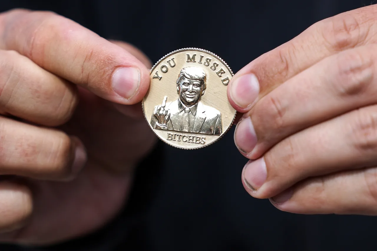DeSantis reveals the cheeky gold coin