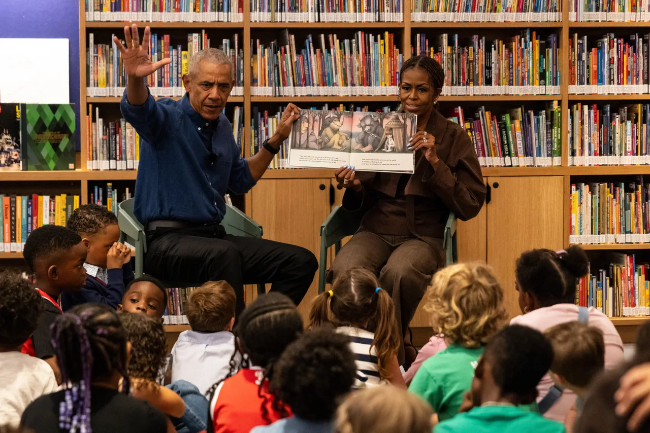 Storytime with Obamas