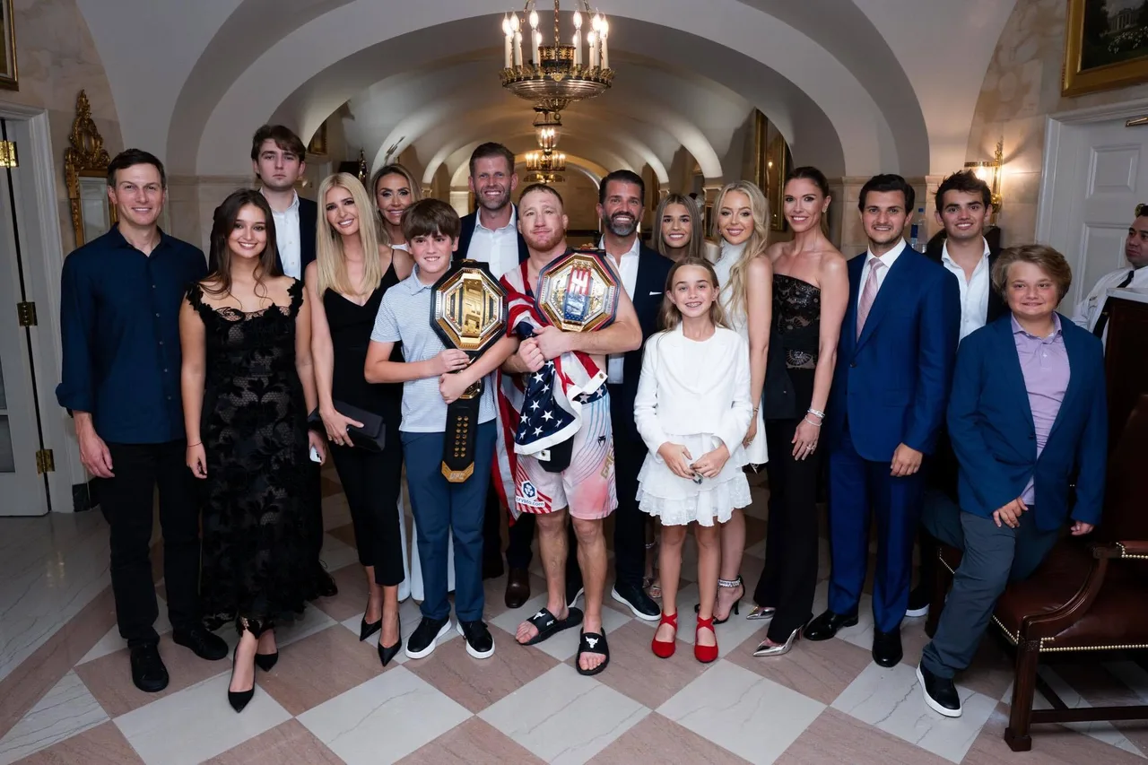 Trump family’s victory photo