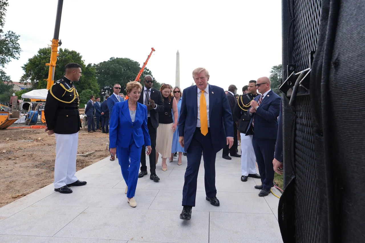 Trump decides it’s time for a field trip