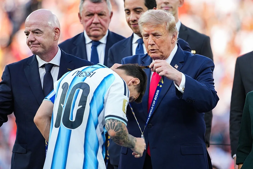 Messi receives runners-up medal from Trump