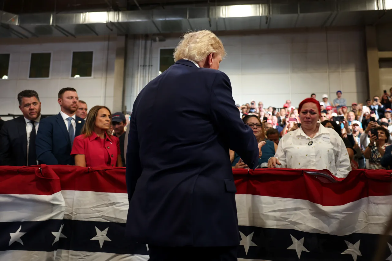 Trump leaves stage to meet grieving parents