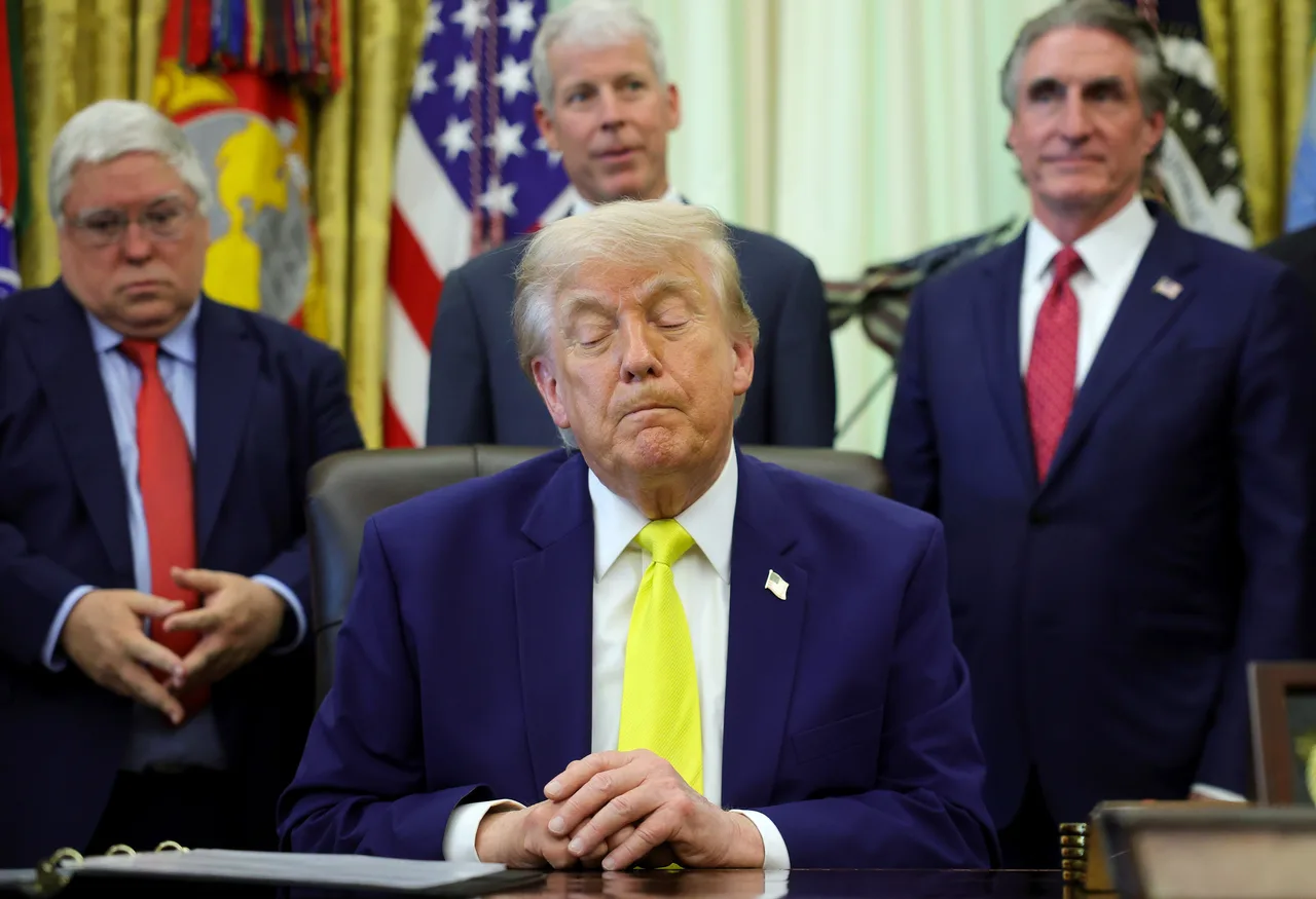Trump's lengthy blinks
