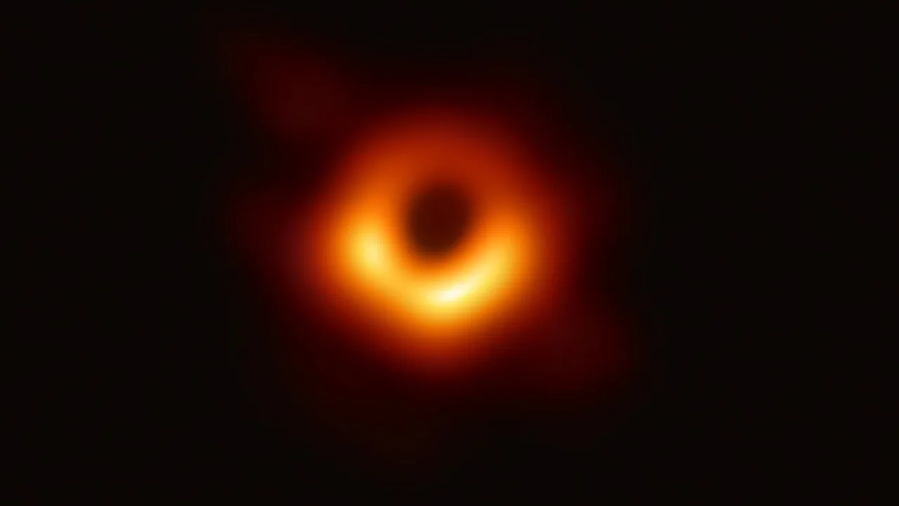 First image of a Black Hole