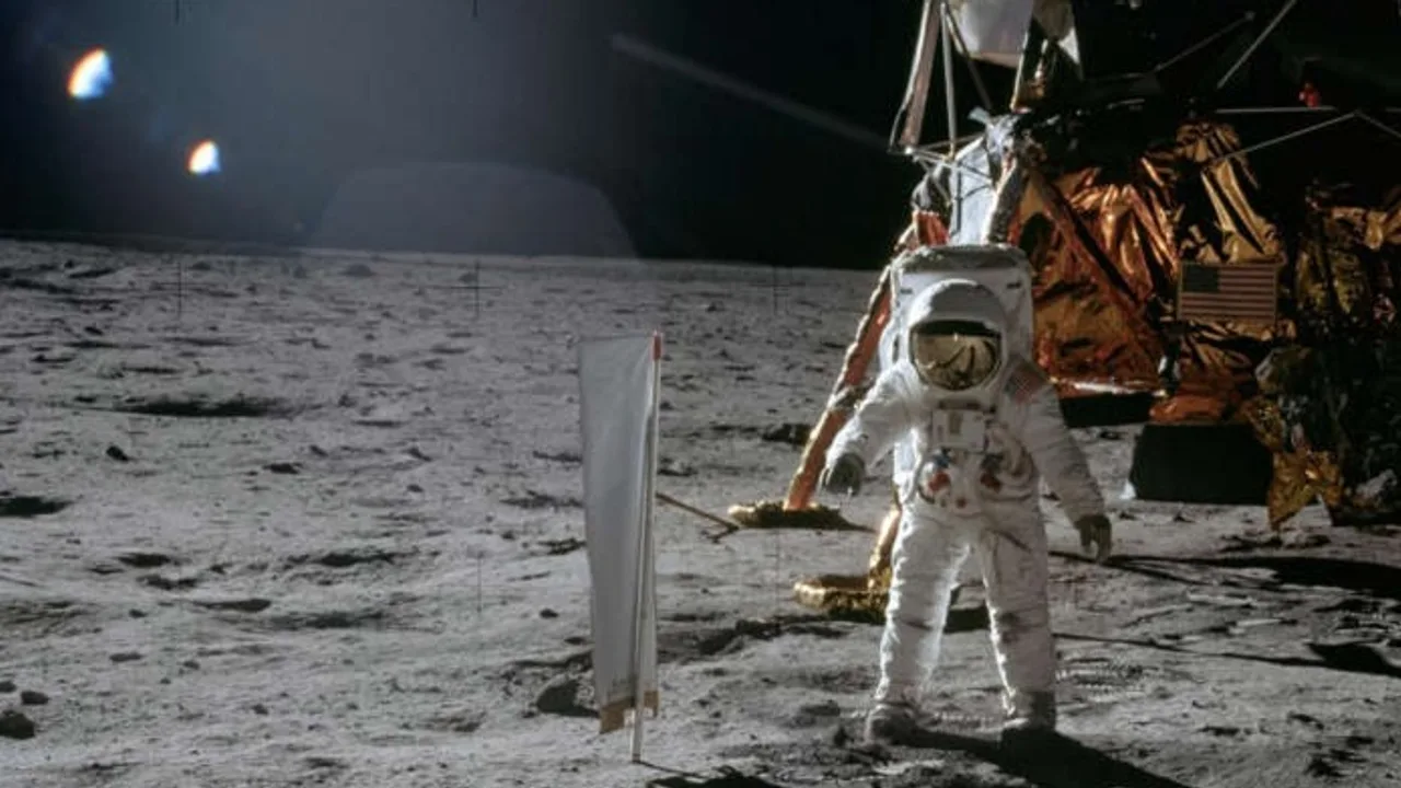 20 photos that changed space history forever