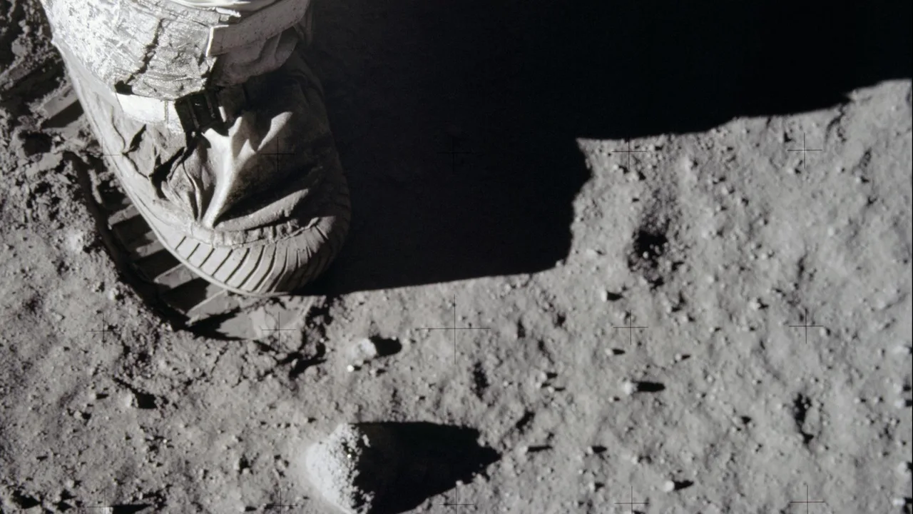 A footprint frozen in history