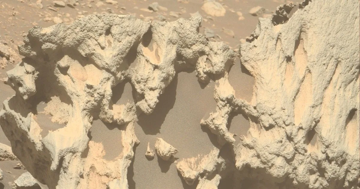 Unusual iron-rich rock hints at extraterrestrial origin on Mars