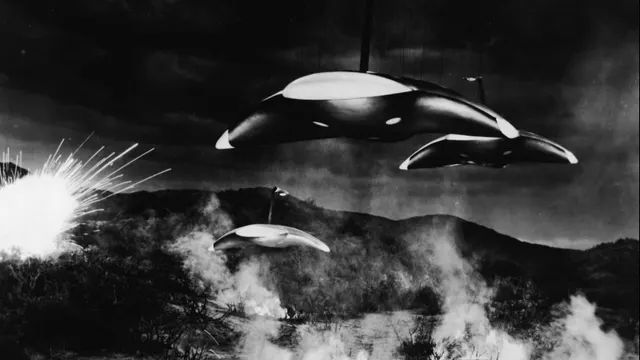 A 'missile' and a 'gun' on Mars: Did the Red Planet witness an ancient alien war?