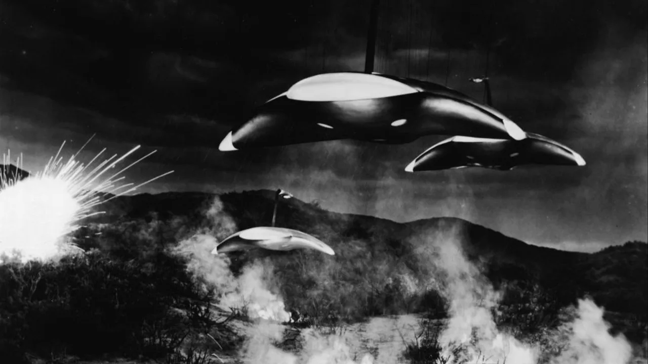 A 'missile' and a 'gun' on Mars: Did the Red Planet witness an ancient alien war?