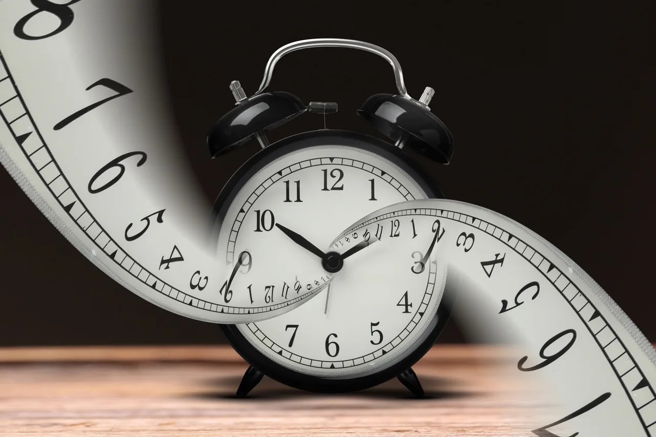 Why time travel to the past remains only theoretical