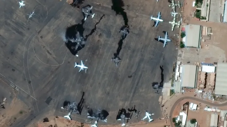 Damage from violent clashes in Sudan (2023)