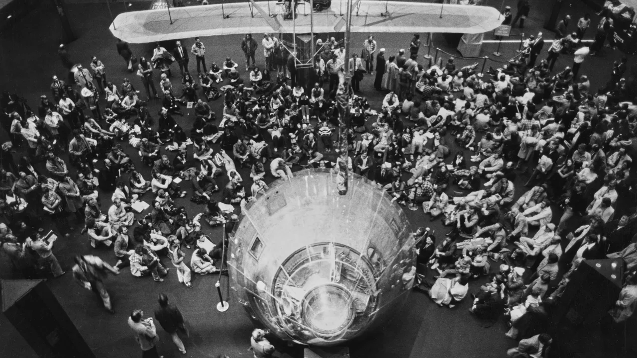 Voyager 1 relay at National Air & Space Museum