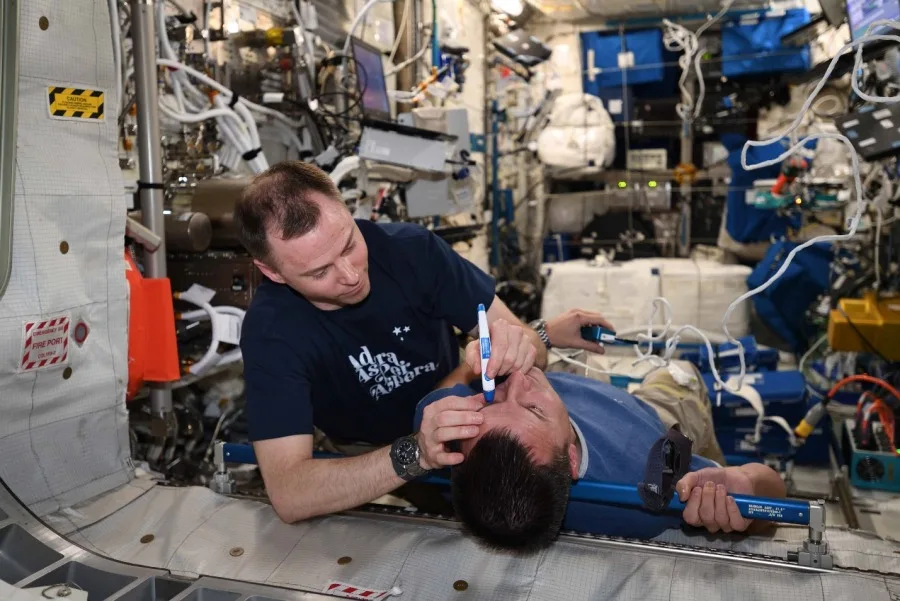 How moving between gravity fields can take a toll on astronauts