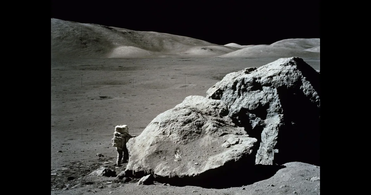 Space exploration should progress in stages