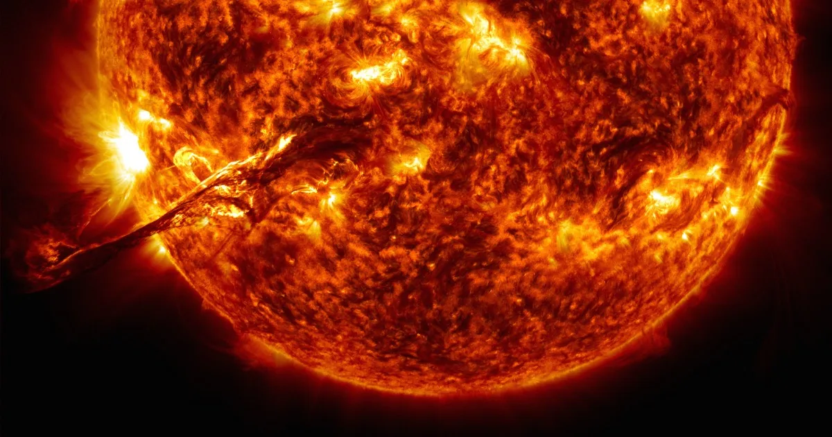 QSO1's mass measured to be 50 million solar masses!