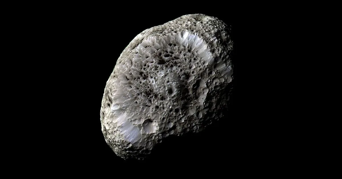 Saturn's moon Hyperion