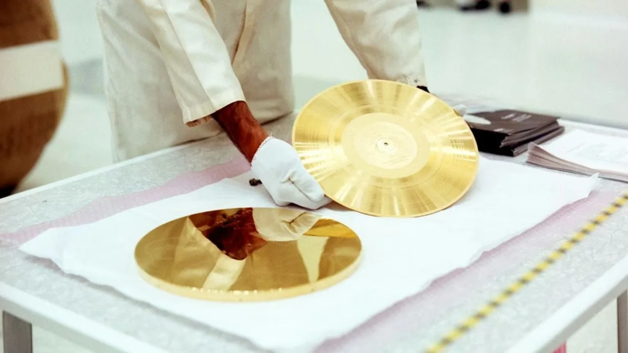 What’s inside the Golden Records?