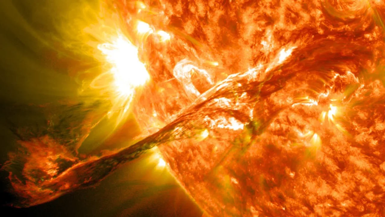 The Sun's most detailed images yet reveal whirlpools never spotted before