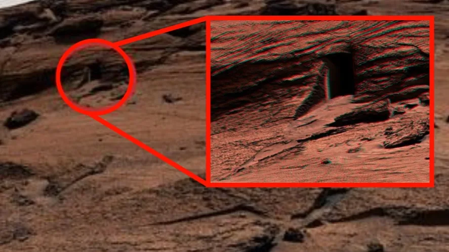 What is this strange door on Mars?