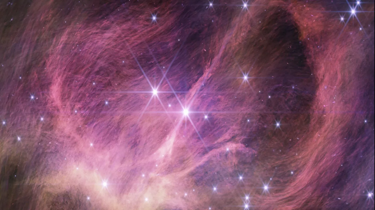 How did astronomers capture the image?