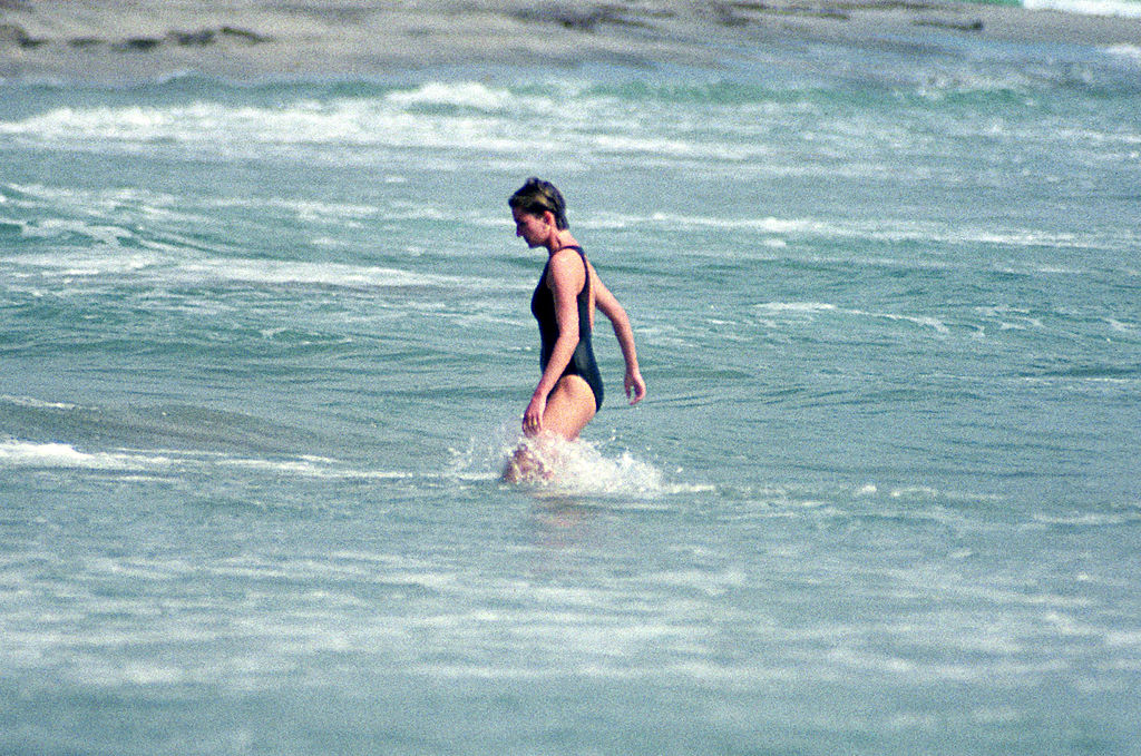 Princess Diana on the island of Nevis in the Caribbean. (Image Soure: Getty Images| Tom Wargacki/WireImage)