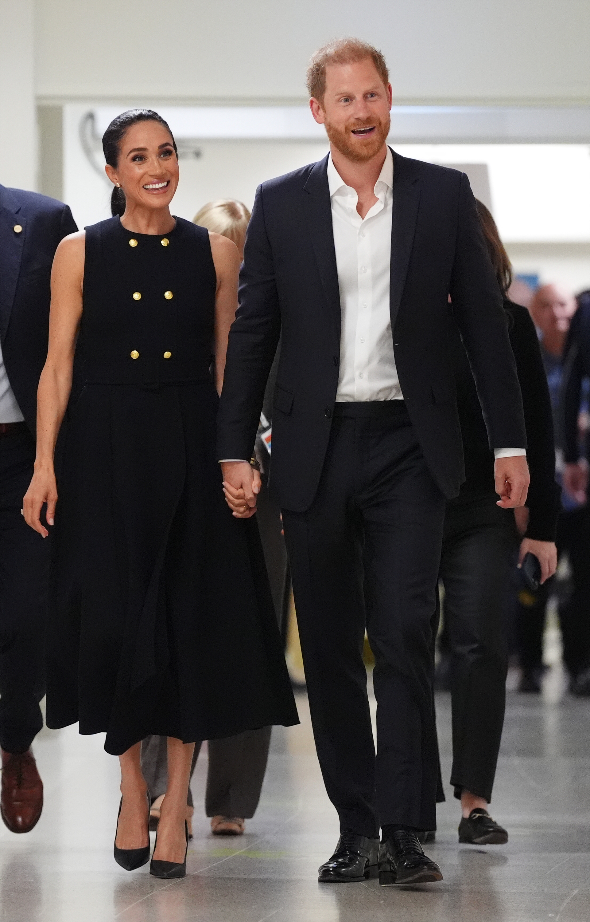 MELBOURNE, AUSTRALIA - APRIL 14: Meghan, Duchess of Sussex and Prince Harry, Duke of Sussex visit the Royal Children's Hospital on April 14, 2026 in Melbourne, Australia. The royal couple are on a four-day visit to Australia, with engagements across Melbourne, Canberra and Sydney. (Photo by Jonathan Brady-Pool/Getty Images)