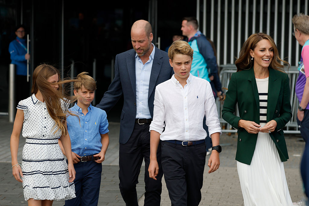 GLASGOW, SCOTLAND - AUGUST 1: Prince William, Prince of Wales, Duke of Rothsay and Catherine, Princess of Wales, Duchess of Rothsay with Prince George, Princess Charlotte and Prince Louis arrive for the Glasgow 2026 Commonwealth Games at The Hydro on August 1, 2026 in Glasgow, Scotland. (Photo by Jeff J Mitchell/Getty Images)