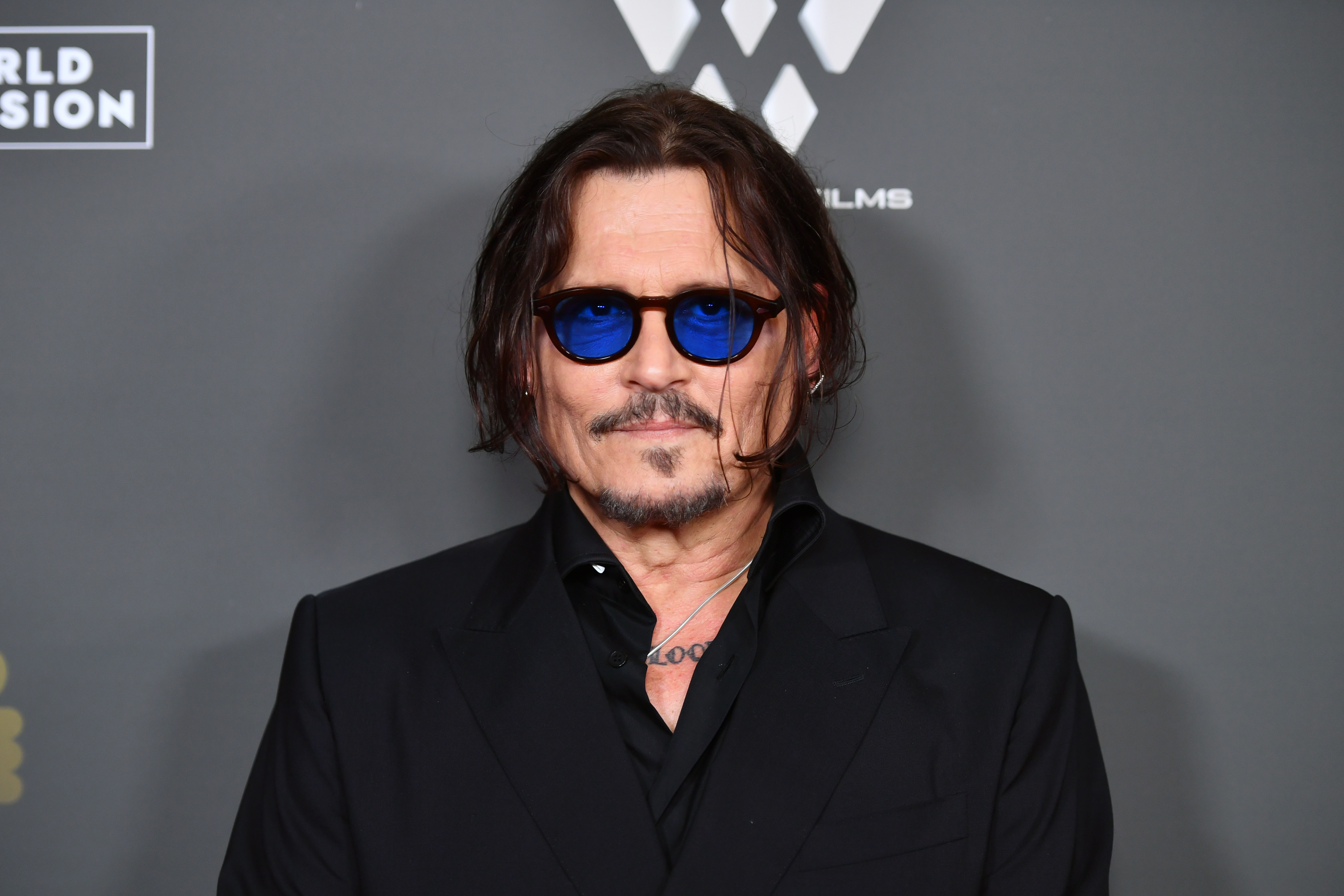BEVERLY HILLS, CALIFORNIA - NOVEMBER 04: Johnny Depp attends the Premiere of