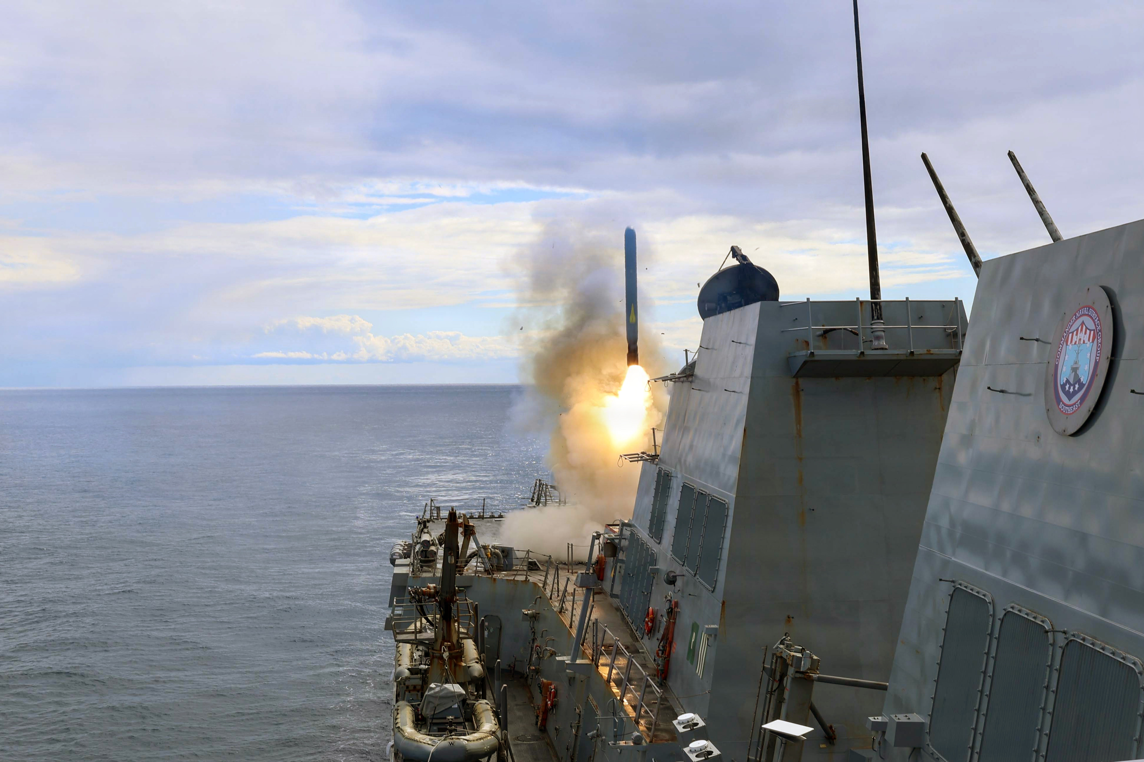 Arleigh Burke-class guided-missile destroyer USS Thomas Hudner (DDG 116) fires a Tomahawk land attack missile in support of Operation Epic Fury, Mar. 1, 2026. (U.S. Navy photo)