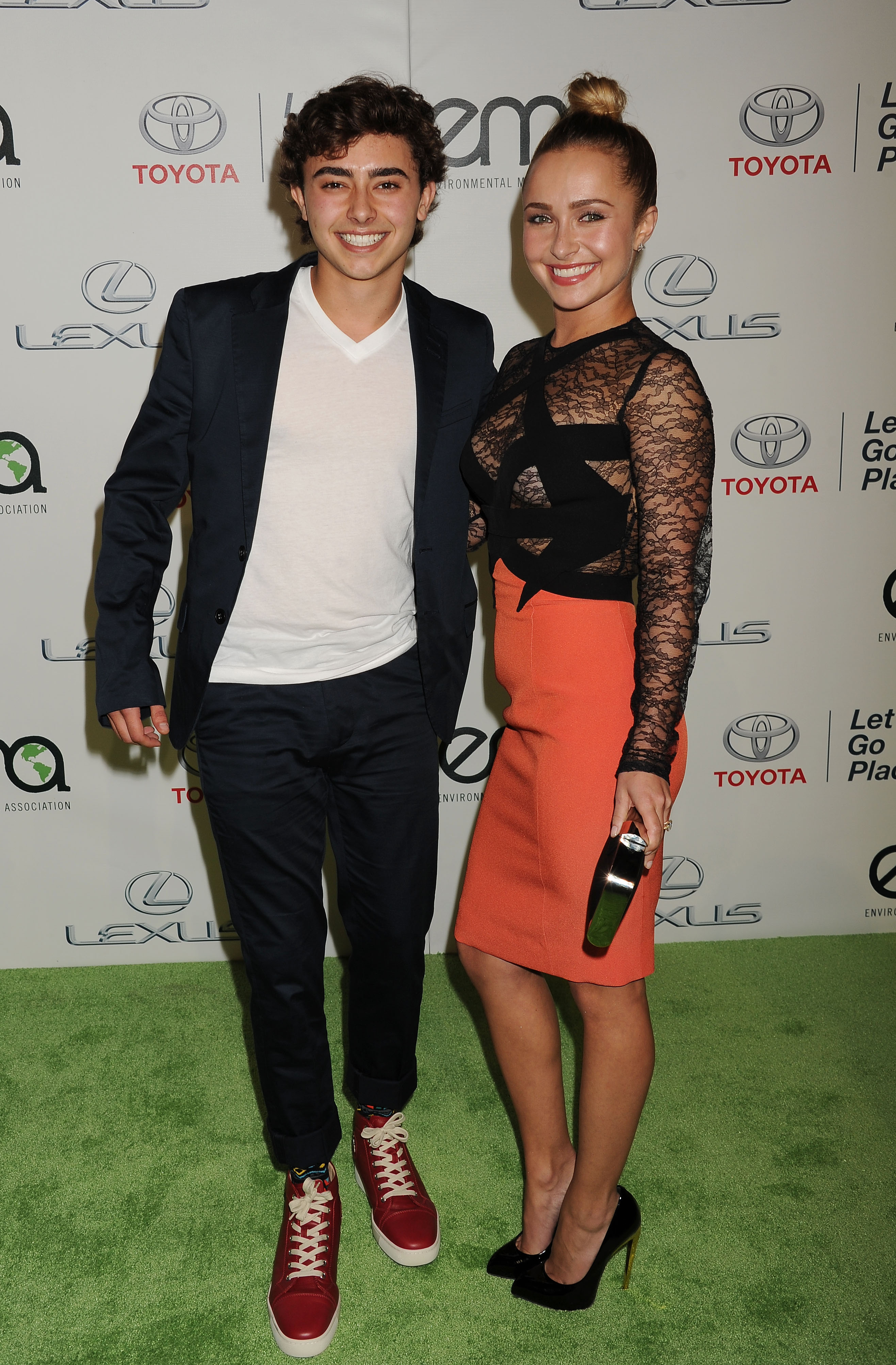 BURBANK, CA- OCTOBER 19: Actress Hayden Panettiere (R) and brother Jansen Panettiere arrive at the 2013 Environmental Media Awards at Warner Bros. Studios on October 19, 2013 in Burbank, California.(Photo by Jeffrey Mayer/WireImage) *** Local caption *** Hayden Panettiere; Jansen Panettiere